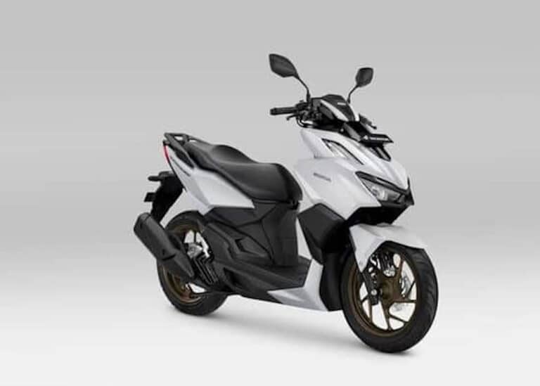New Honda Vario 160 Kini Menjadi Warna Kelas Premium